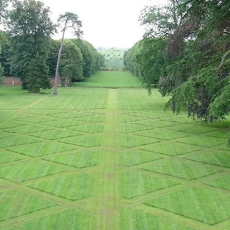 住宿加早餐酒店 米洛美思城堡酒店 2*