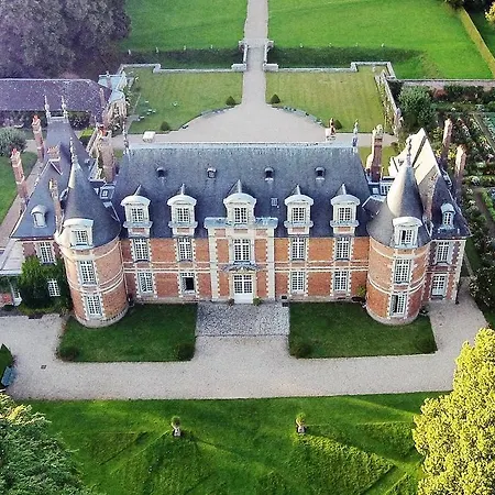 לינה וארוחת בוקר Chateau De Miromesnil 2*