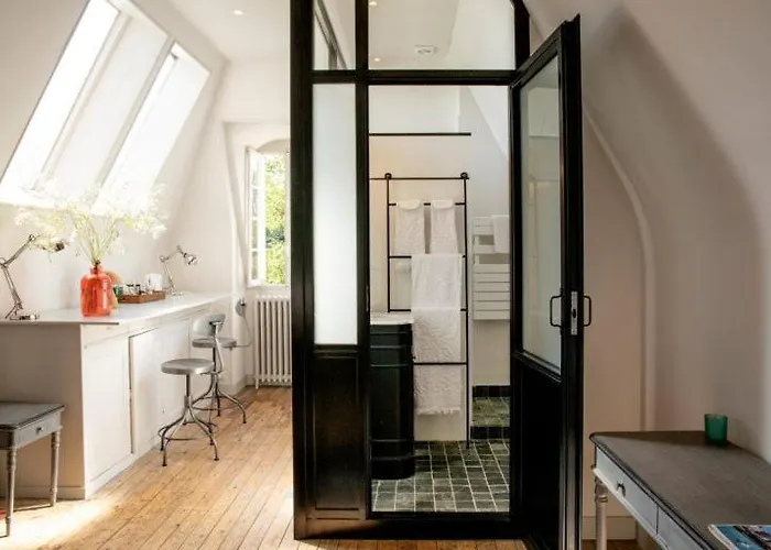 Chateau De Miromesnil