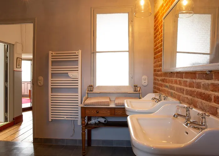 Chateau De Miromesnil فندق مبيت وإفطار