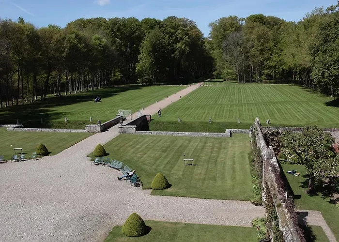Couette-café Château De Miromesnil